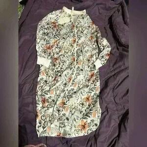 Diadora long ladies jacket size XS new with tags floral white